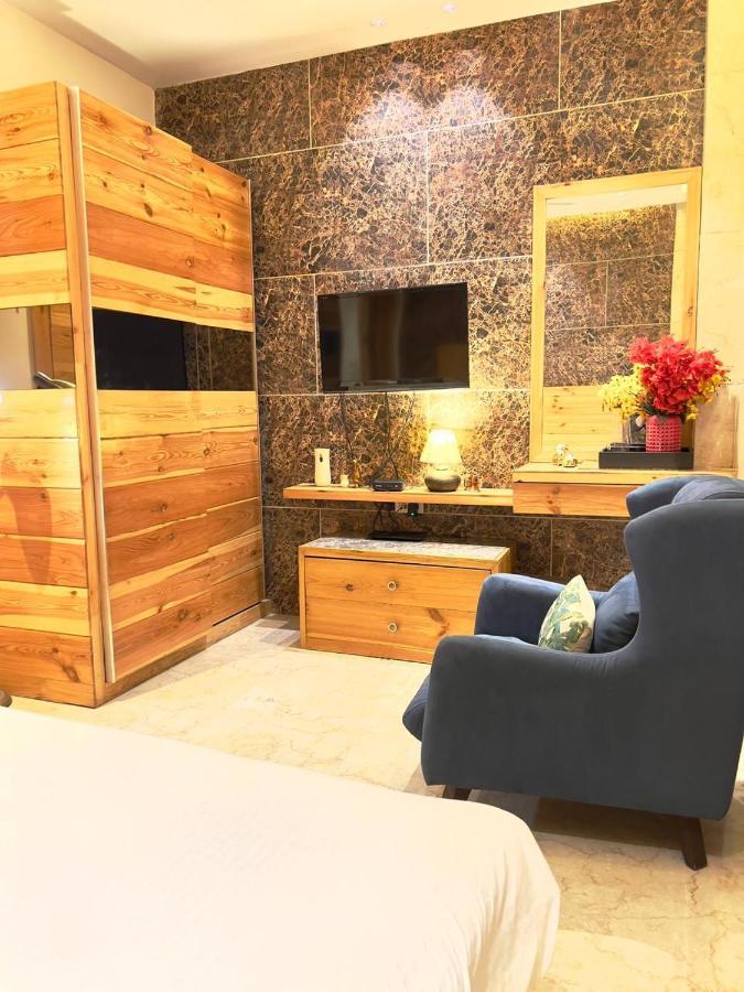 Divine Studios Rajouri Garden New Delhi Luaran gambar