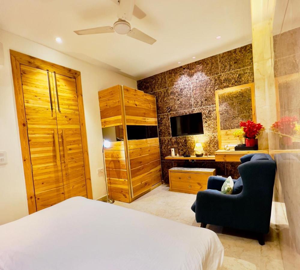 Divine Studios Rajouri Garden New Delhi Luaran gambar