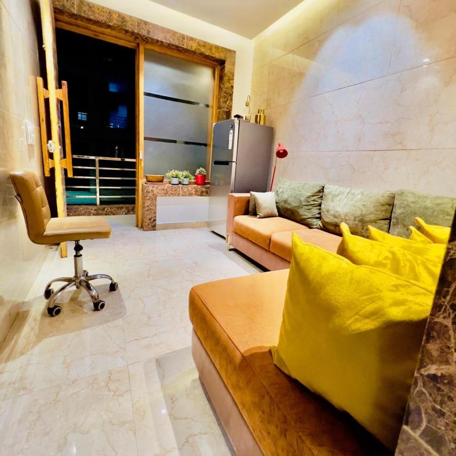 Divine Studios Rajouri Garden New Delhi Luaran gambar